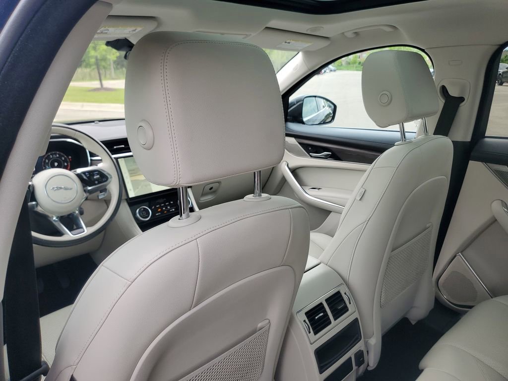 Used 2021 Jaguar F-PACE S AWD/4WD image 26