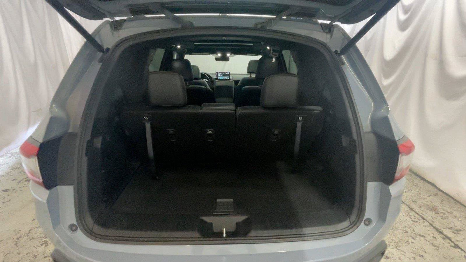 Certified 2024 Honda Pilot TrailSport image 21