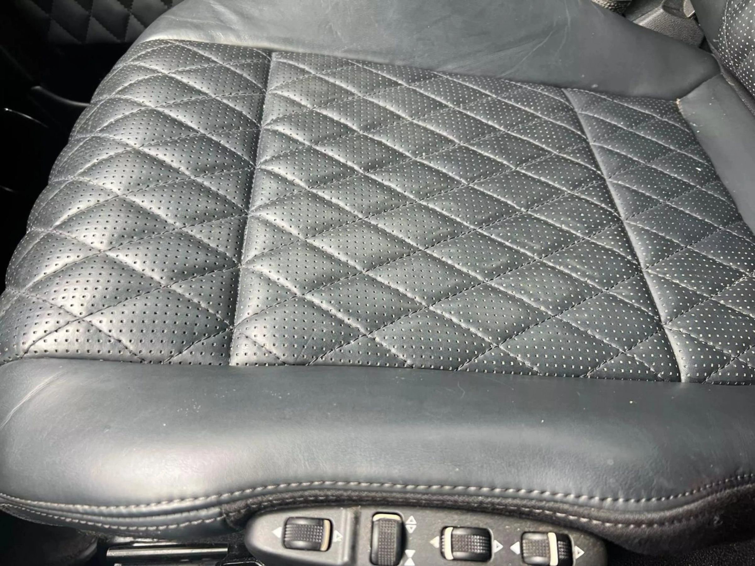 Used 2014 Mercedes-Benz G 63 AMG 4MATIC image 17