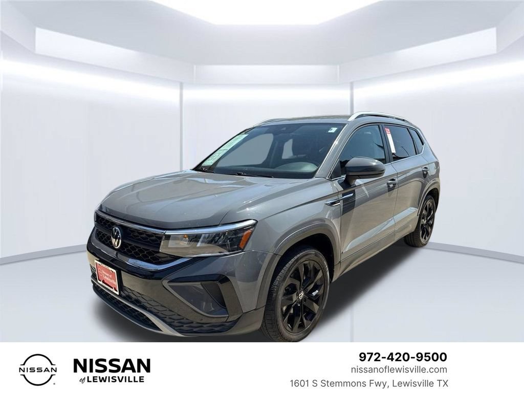 Used 2022 Volkswagen Taos SE w/ IQ.Drive SE Package