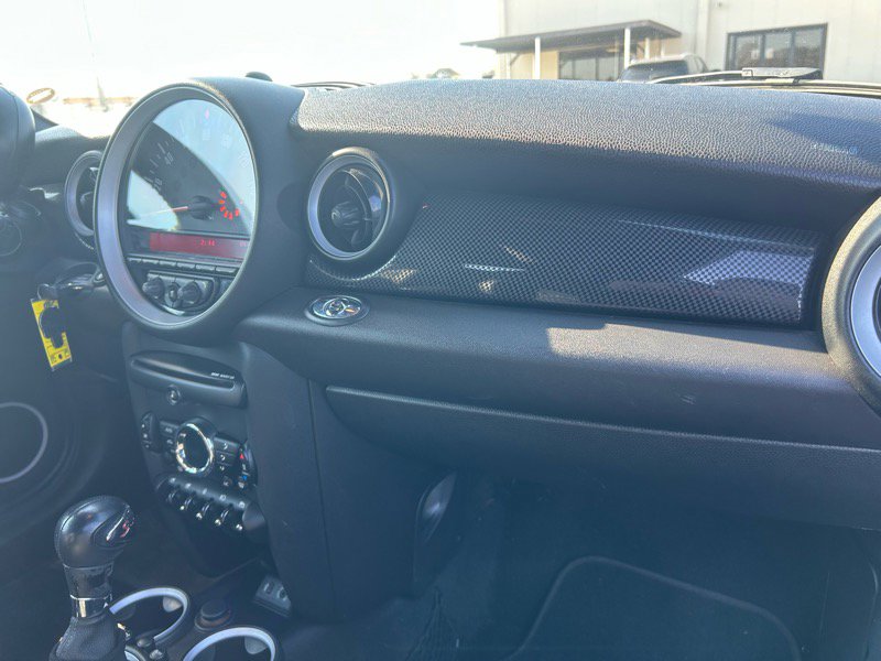 Used 2015 MINI Cooper S image 20