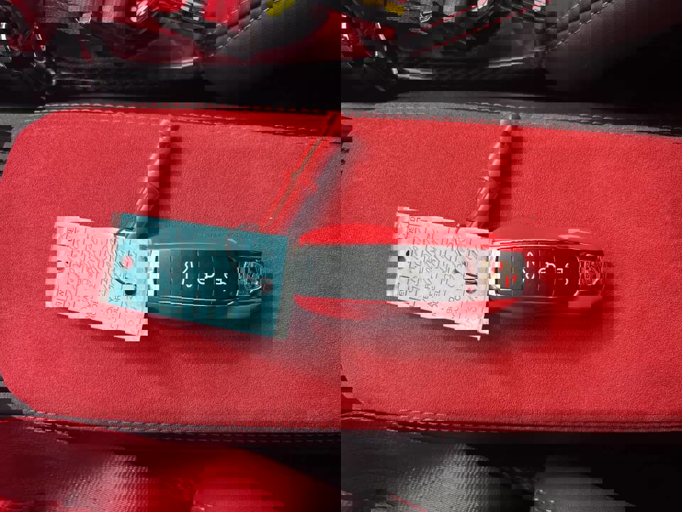 Used 2018 Porsche 911 GT2 RS image 29