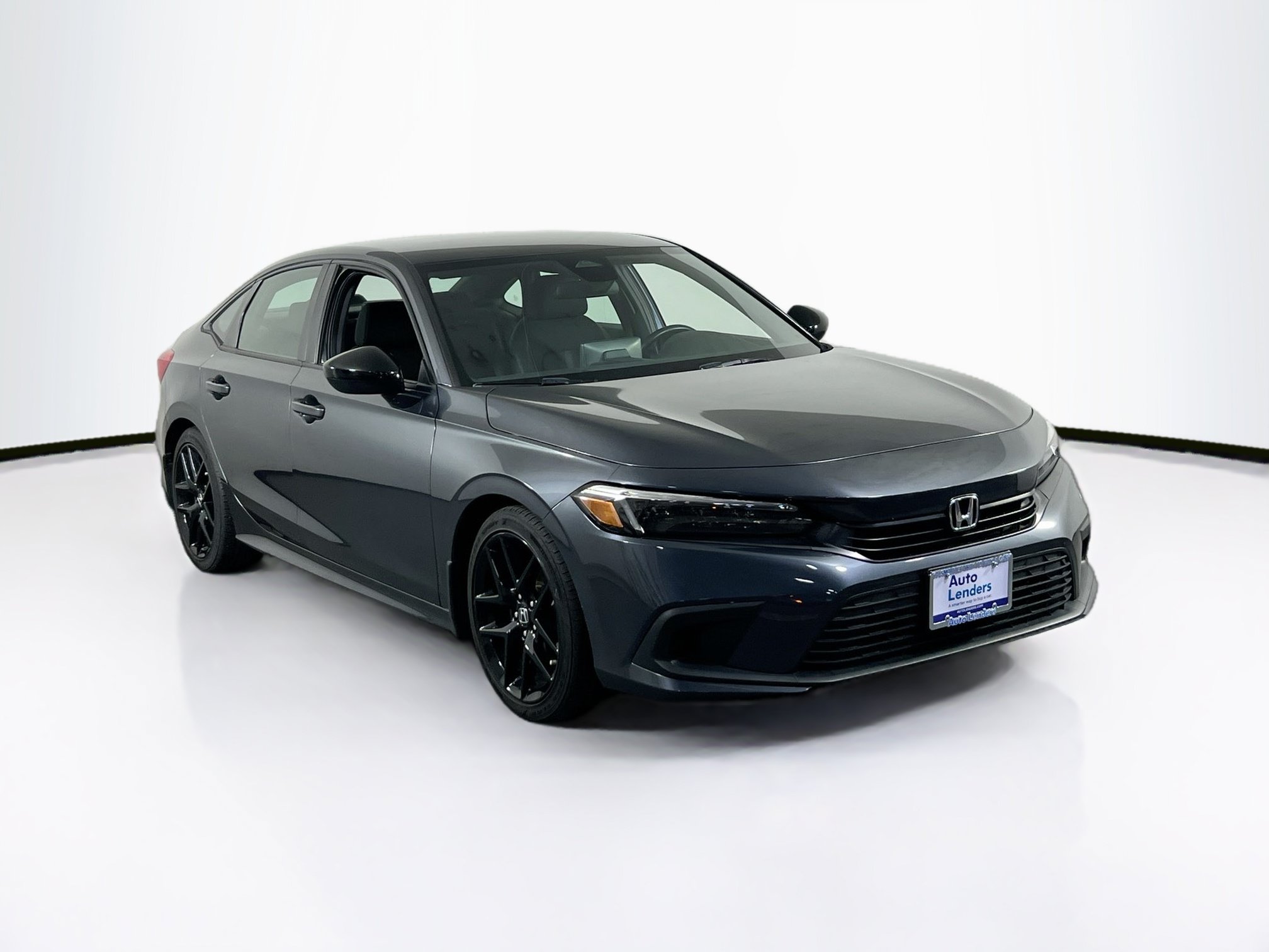Used 2023 Honda Civic Sport image 3