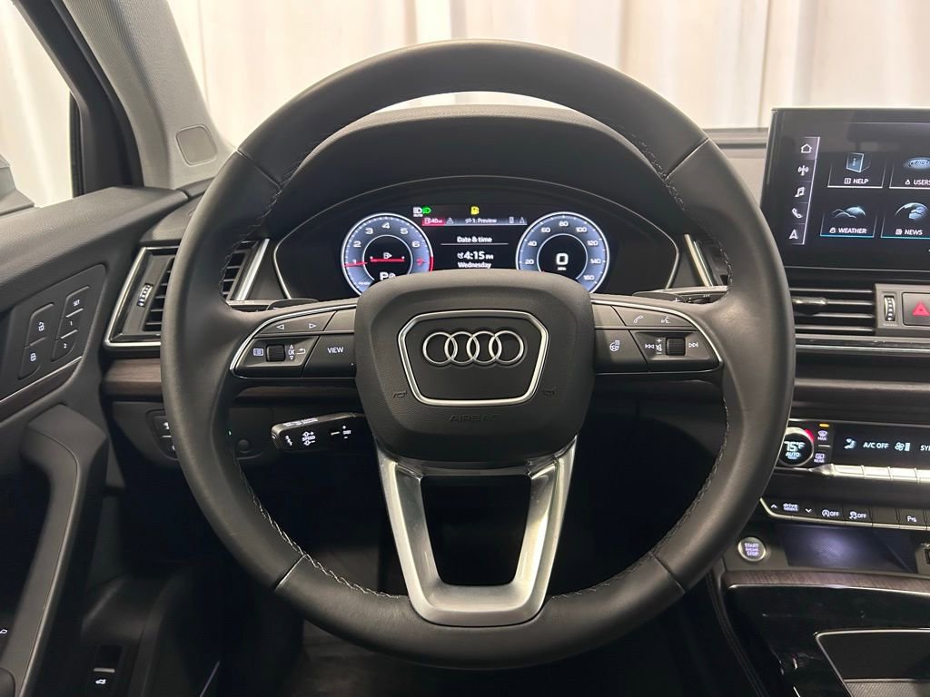 Used 2023 Audi Q5 2.0T Premium Plus w/ Premium Plus Package AWD/4WD image 9