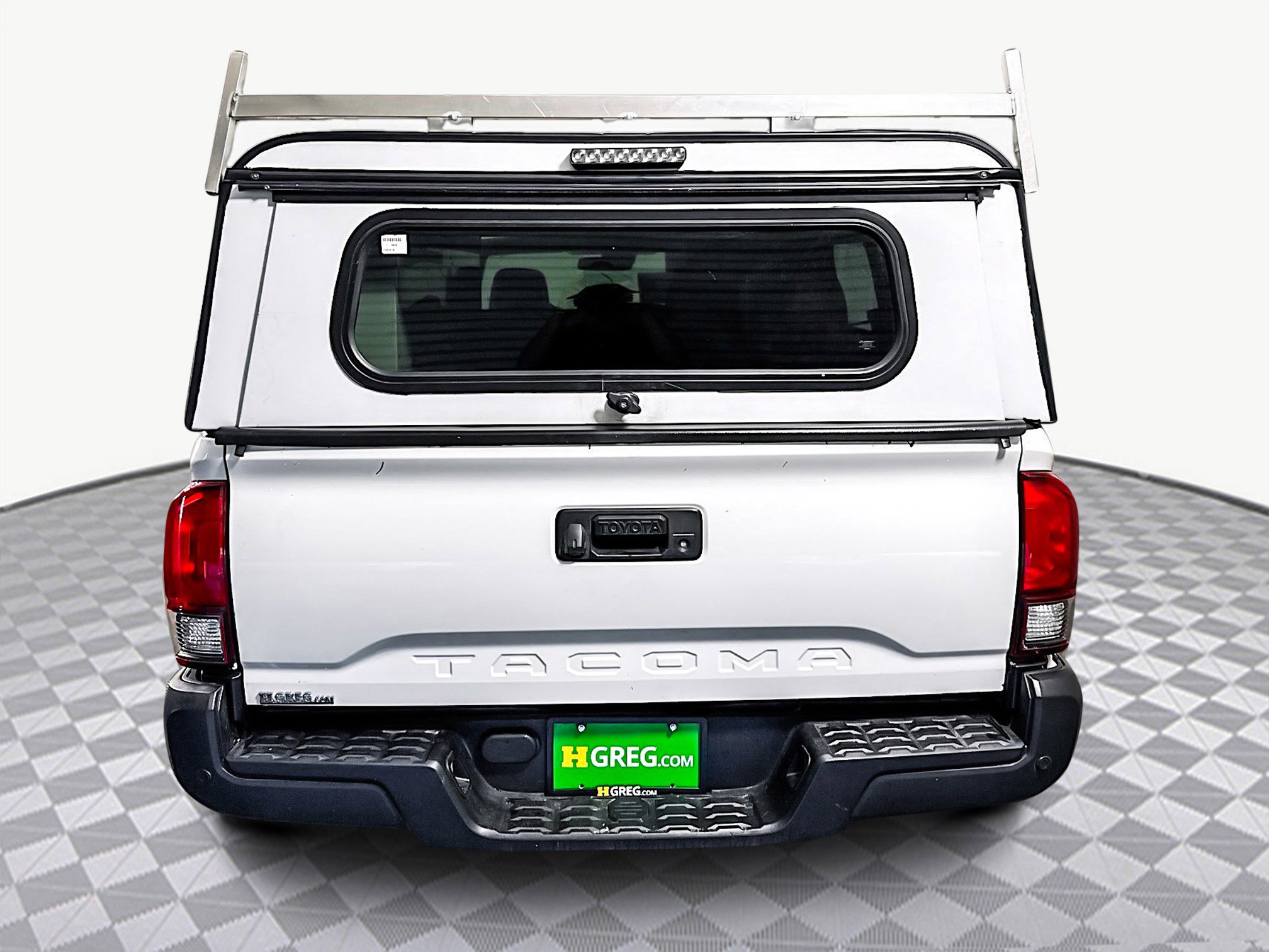 Used 2022 Toyota Tacoma SR image 43