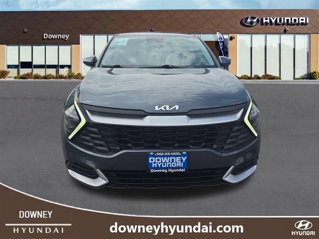 Used 2025 Kia Sportage LX FWD image 8