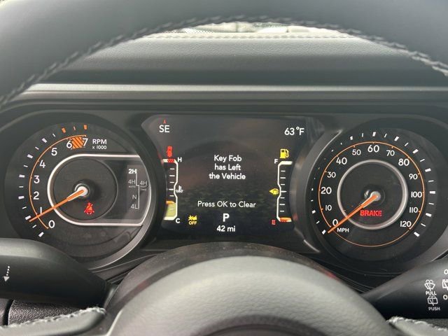 New 2025 Jeep Wrangler Unlimited Rubicon image 24