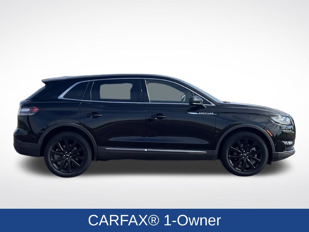 Used 2023 Lincoln Nautilus Reserve w/ Equipment Group 201A AWD/4WD image 2