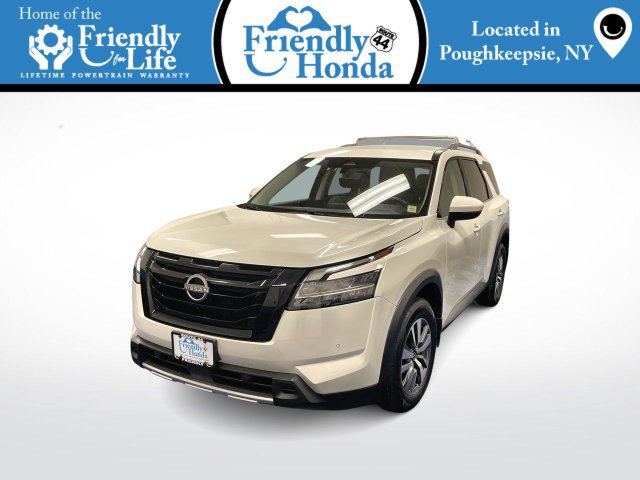 Used 2024 Nissan Pathfinder SL w/ Black Appearance Package