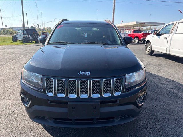 Used 2015 Jeep Compass High Altitude FWD image 2