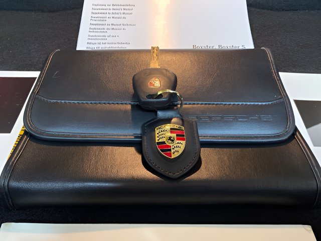 Used 2004 Porsche Boxster RWD image 66