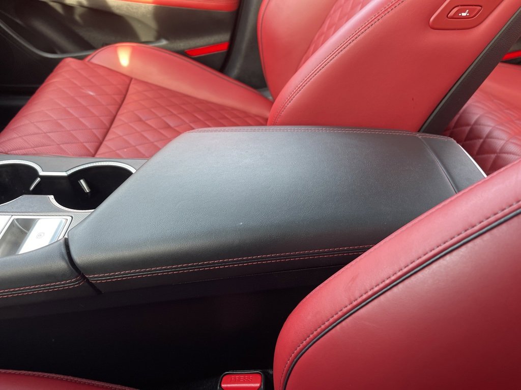 Used 2024 Genesis G70 3.3T Advanced w/ Sport Prestige Package image 18