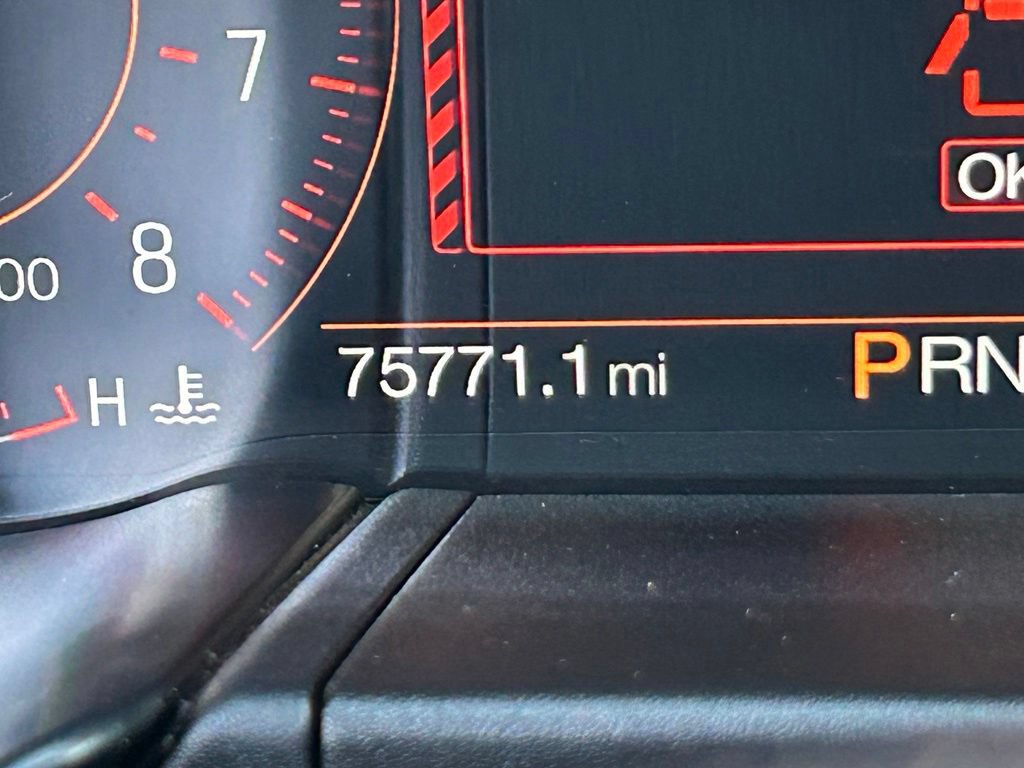 Used 2019 Ford Mustang Premium w/ Equipment Group 201A RWD image 36