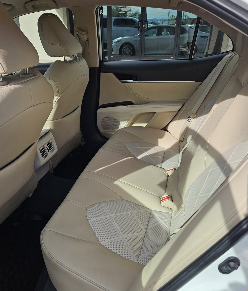 Used 2018 Toyota Camry XLE w/ Audio Package image 10