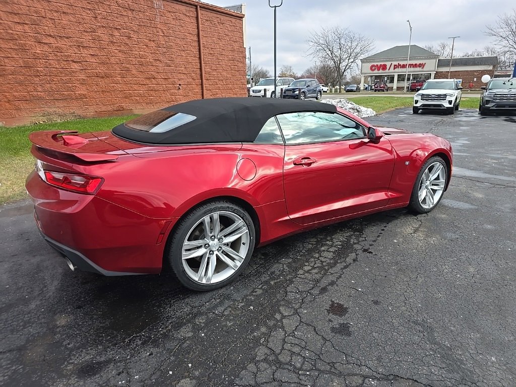 Used 2016 Chevrolet Camaro LT image 4