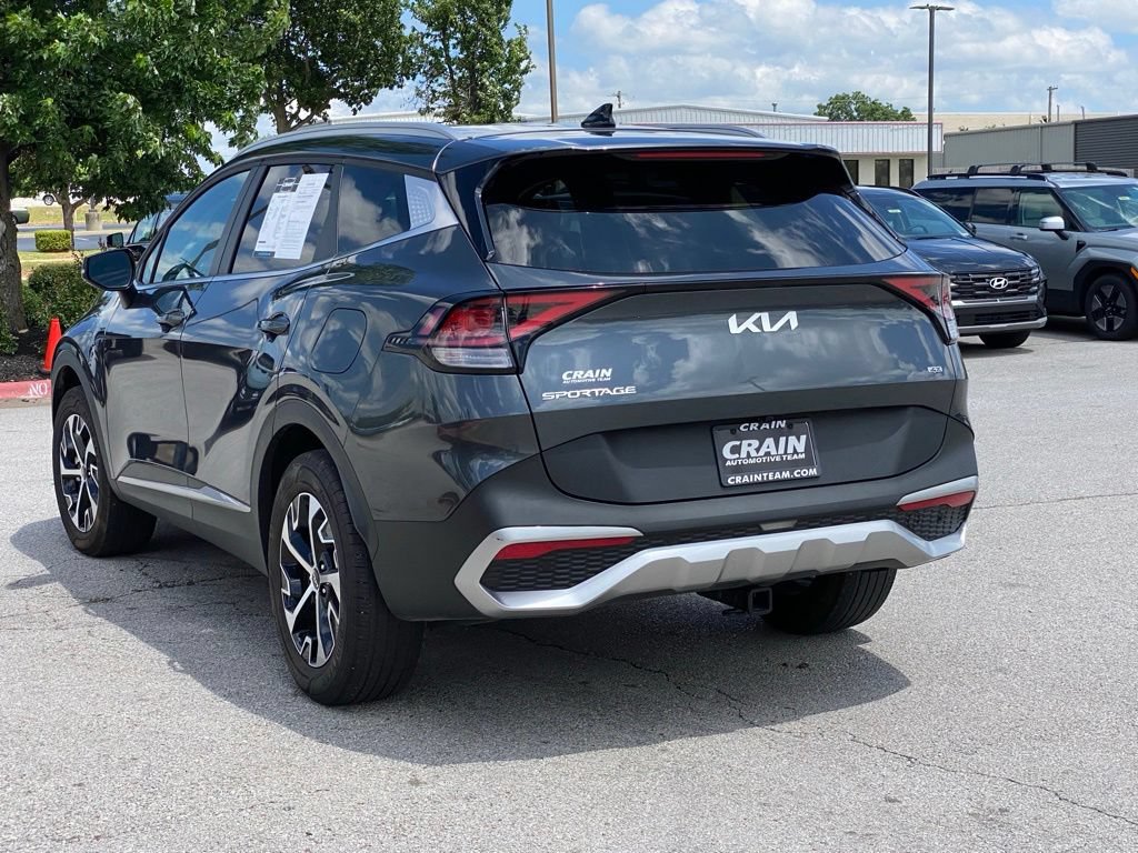 Used 2024 Kia Sportage EX AWD/4WD image 5