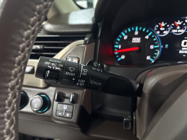 Used 2020 GMC Yukon Denali w/ Denali Ultimate Package AWD/4WD image 24