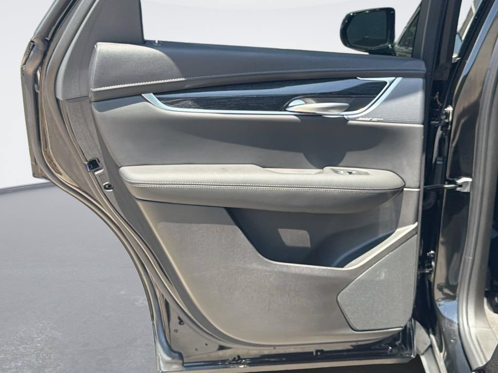 Certified 2023 Cadillac XT5 Premium Luxury FWD image 25