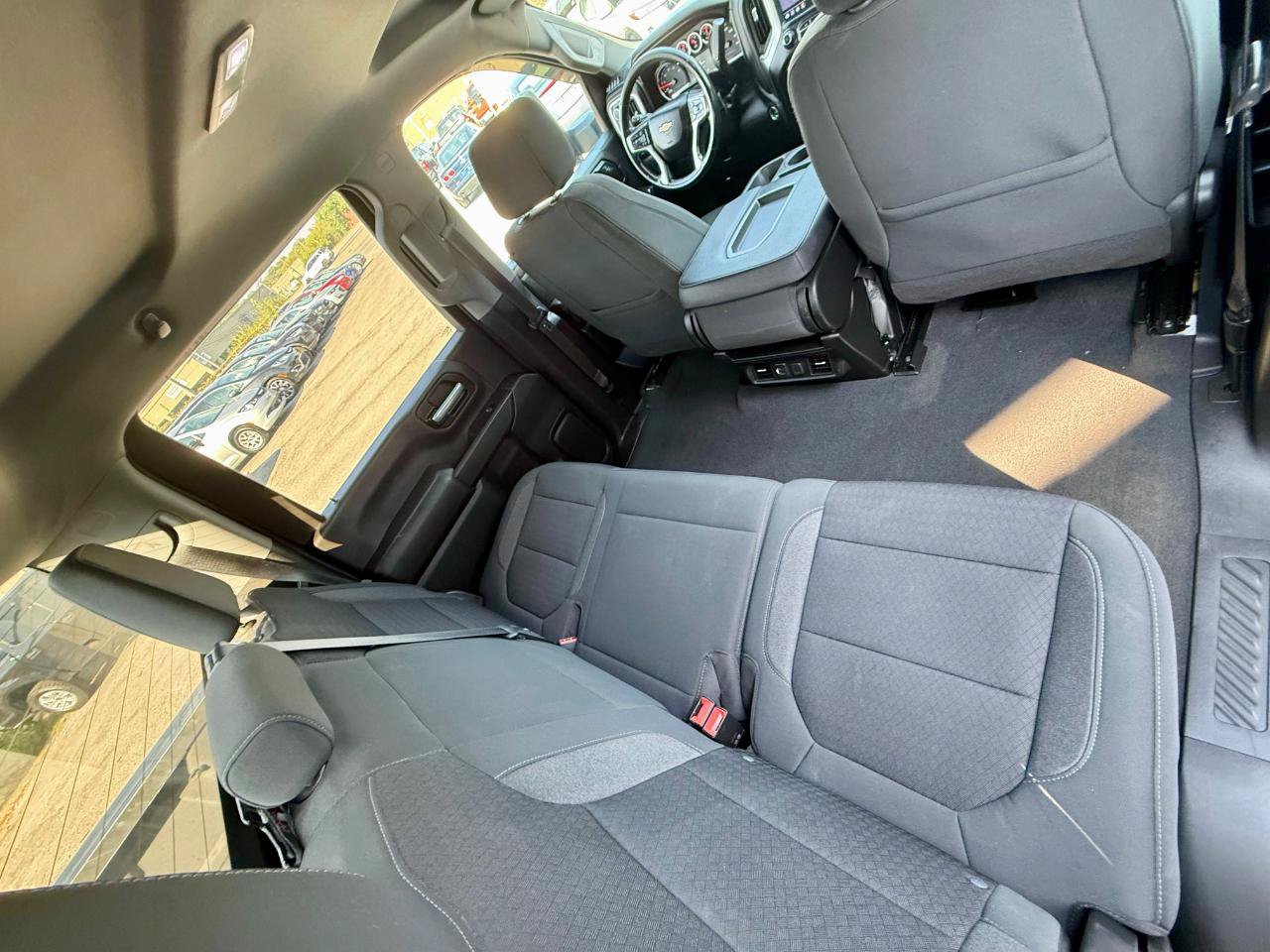 Used 2021 Chevrolet Silverado 2500 LT w/ Convenience Package AWD/4WD image 40