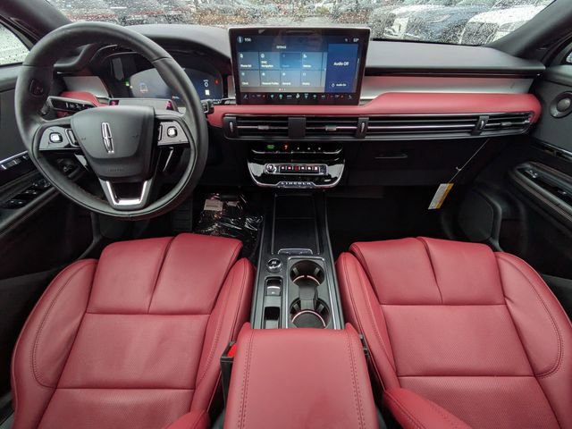 New 2025 Lincoln Corsair Reserve w/ Equipment Group 202A image 13