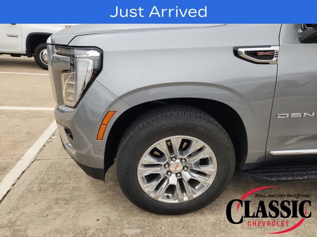 Used 2025 GMC Yukon Denali RWD image 10