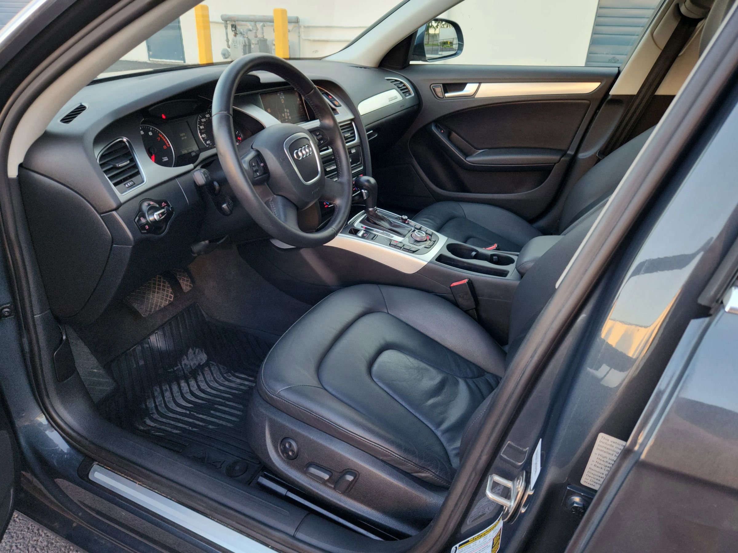 Used 2009 Audi A4 2.0T Premium Plus image 6