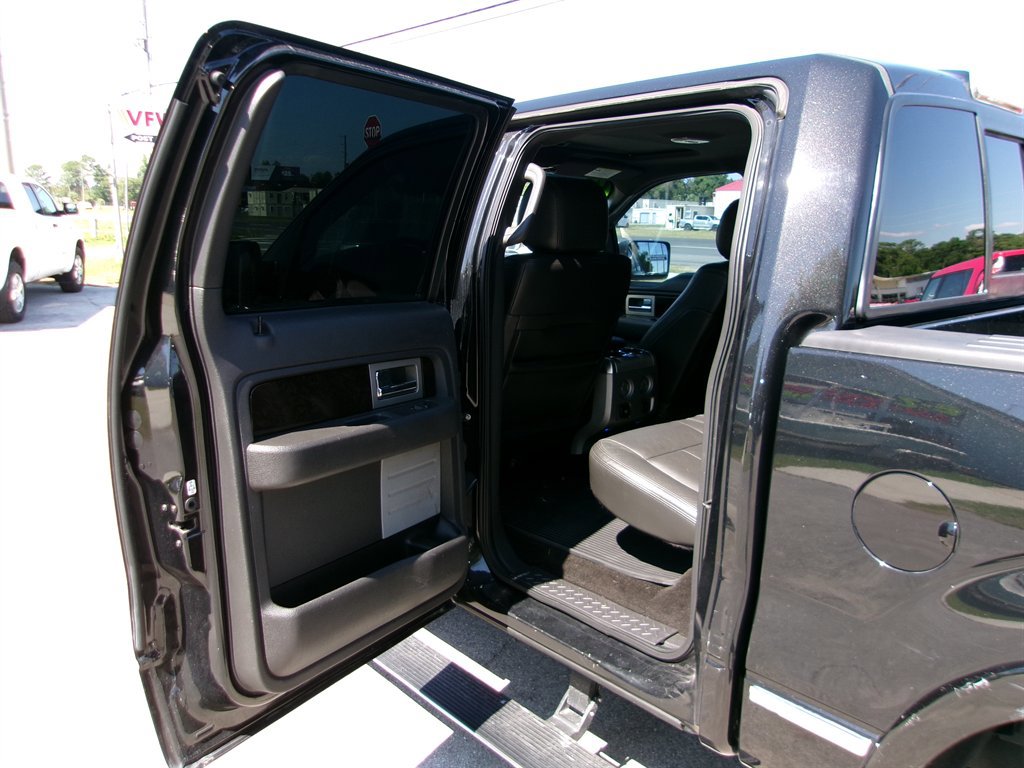 Used 2014 Ford F150 Platinum RWD image 13