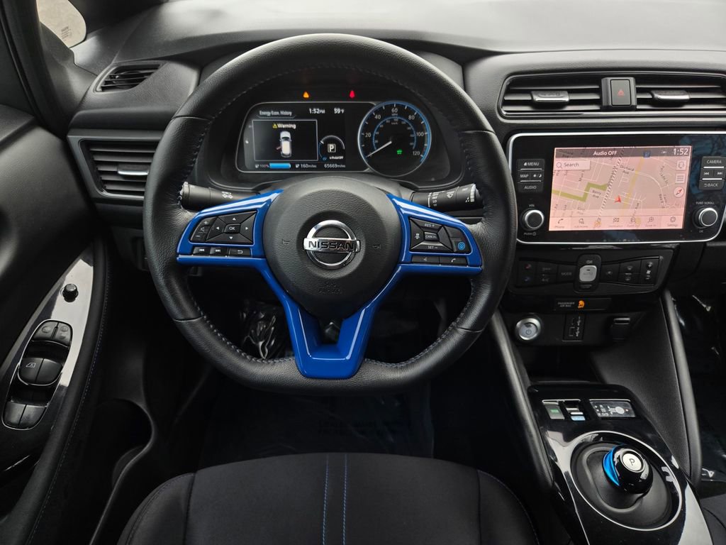 Used 2020 Nissan Leaf SV w/ SV Technology Package image 10