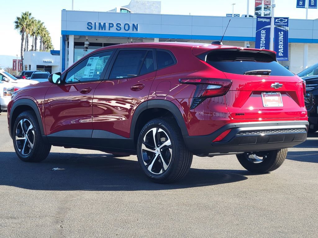 New 2026 Chevrolet Trax RS w/ Driver Confidence Package image 2