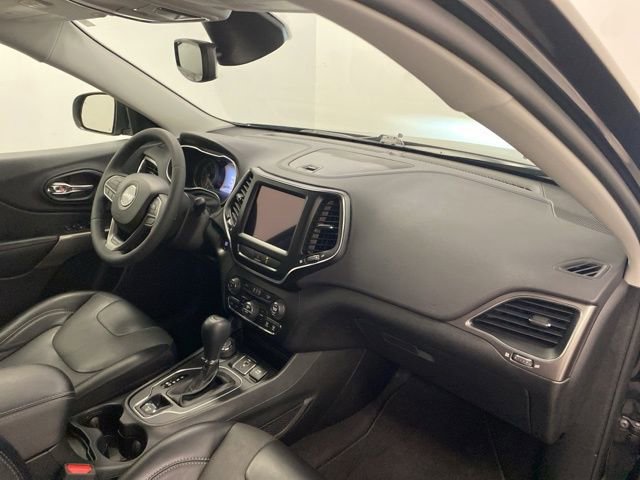 Used 2022 Jeep Cherokee Latitude Lux w/ Sun & Sound Group image 25