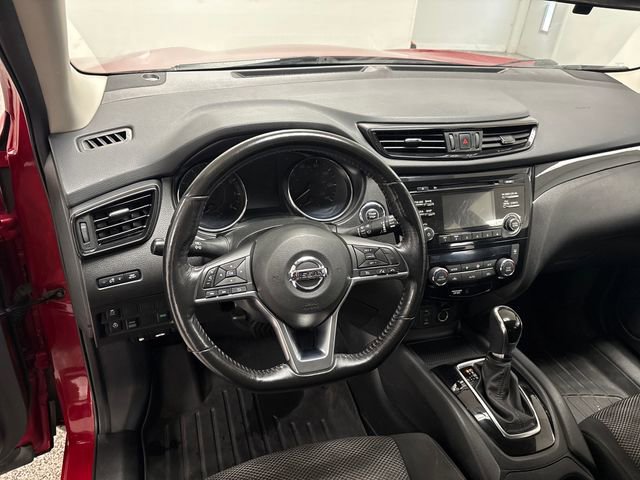 Used 2018 Nissan Rogue Sport SV w/ SV All-Weather Package image 13