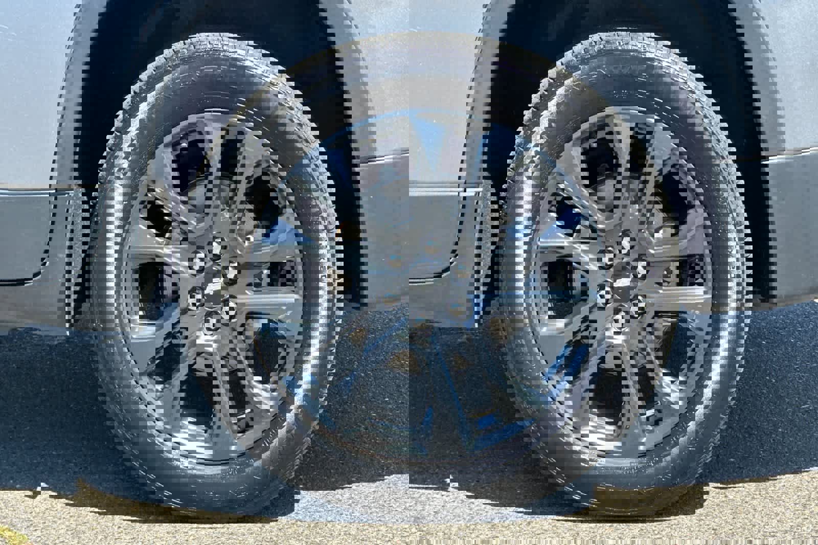 Used 2020 Chevrolet Traverse RS image 33