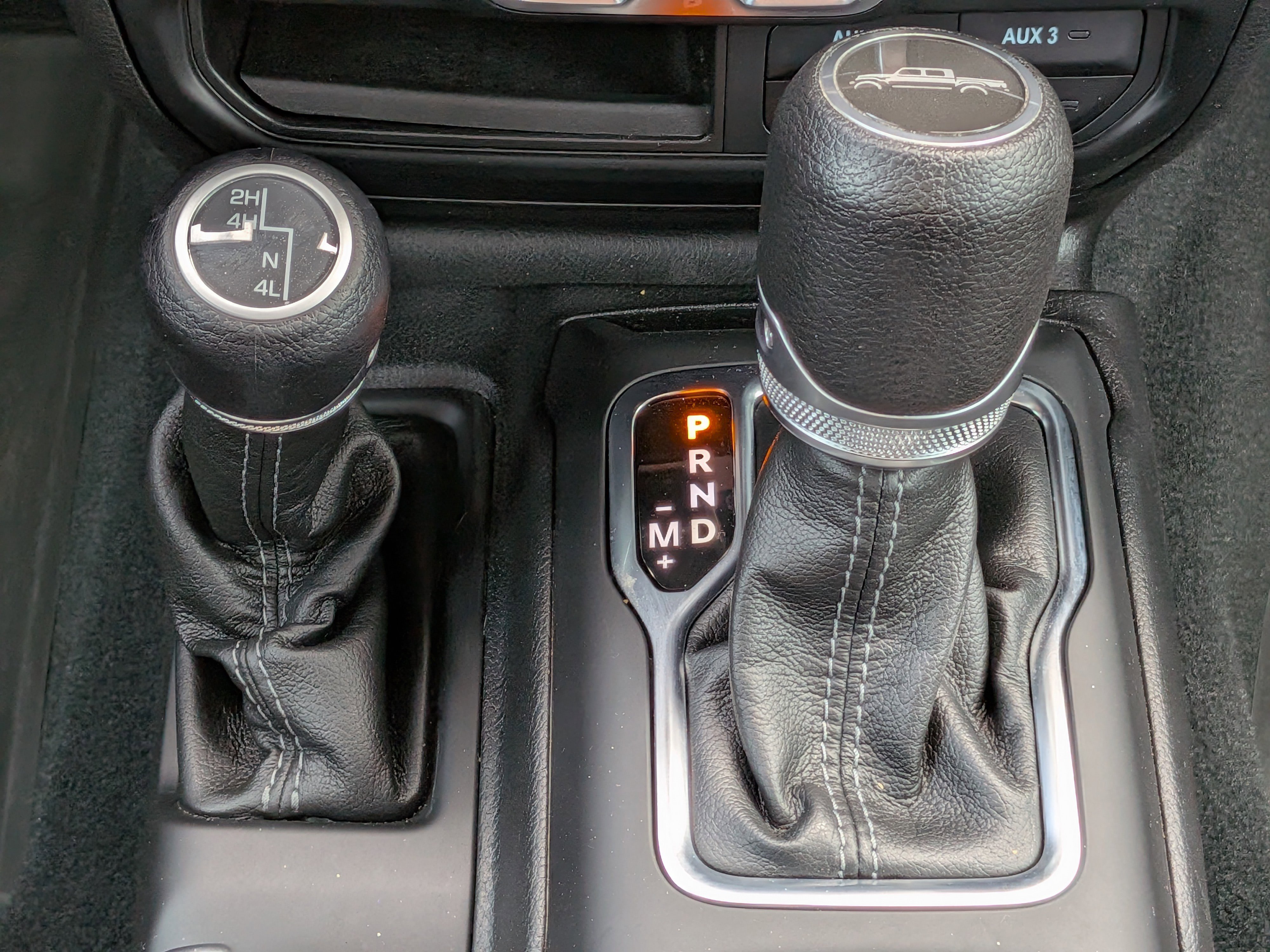 Used 2024 Jeep Gladiator Sport image 21