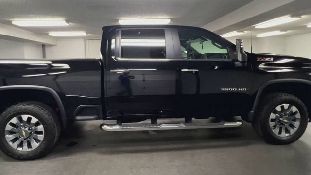 Certified 2023 Chevrolet Silverado 3500 LT w/ All Star Edition AWD/4WD image 9