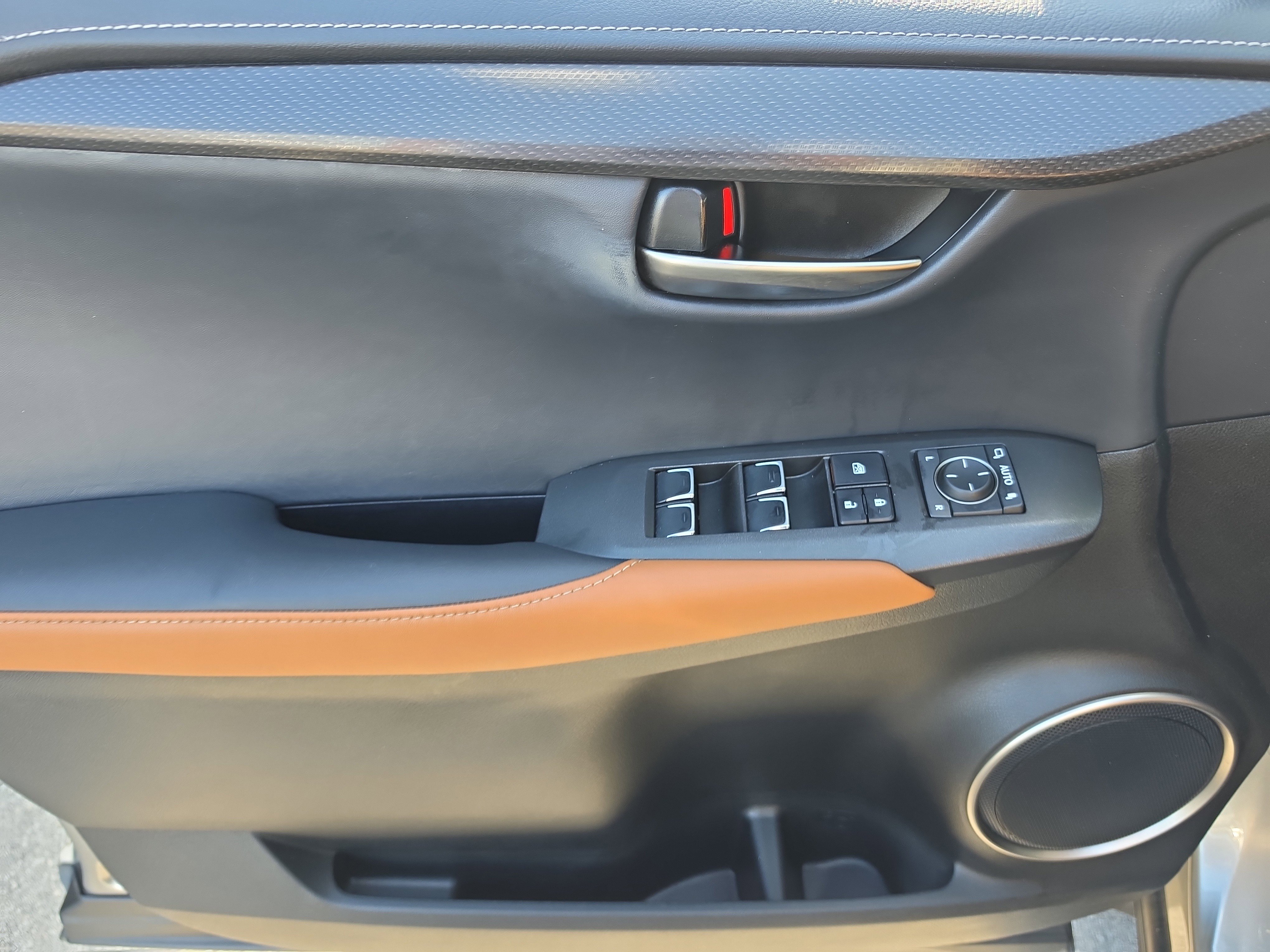 Used 2018 Lexus NX 300 AWD w/ Comfort Package image 14