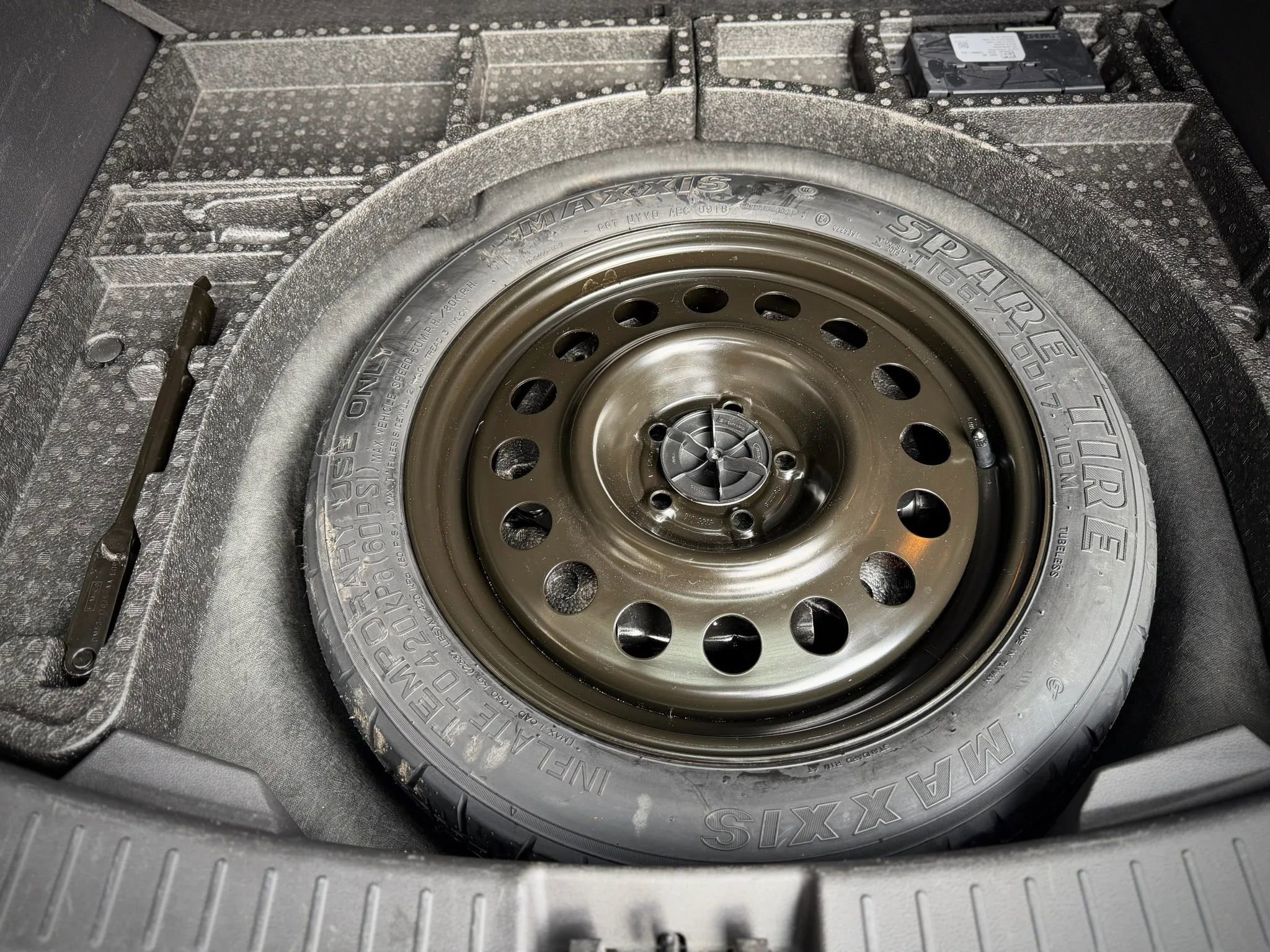 Used 2018 Ford Escape SEL image 20