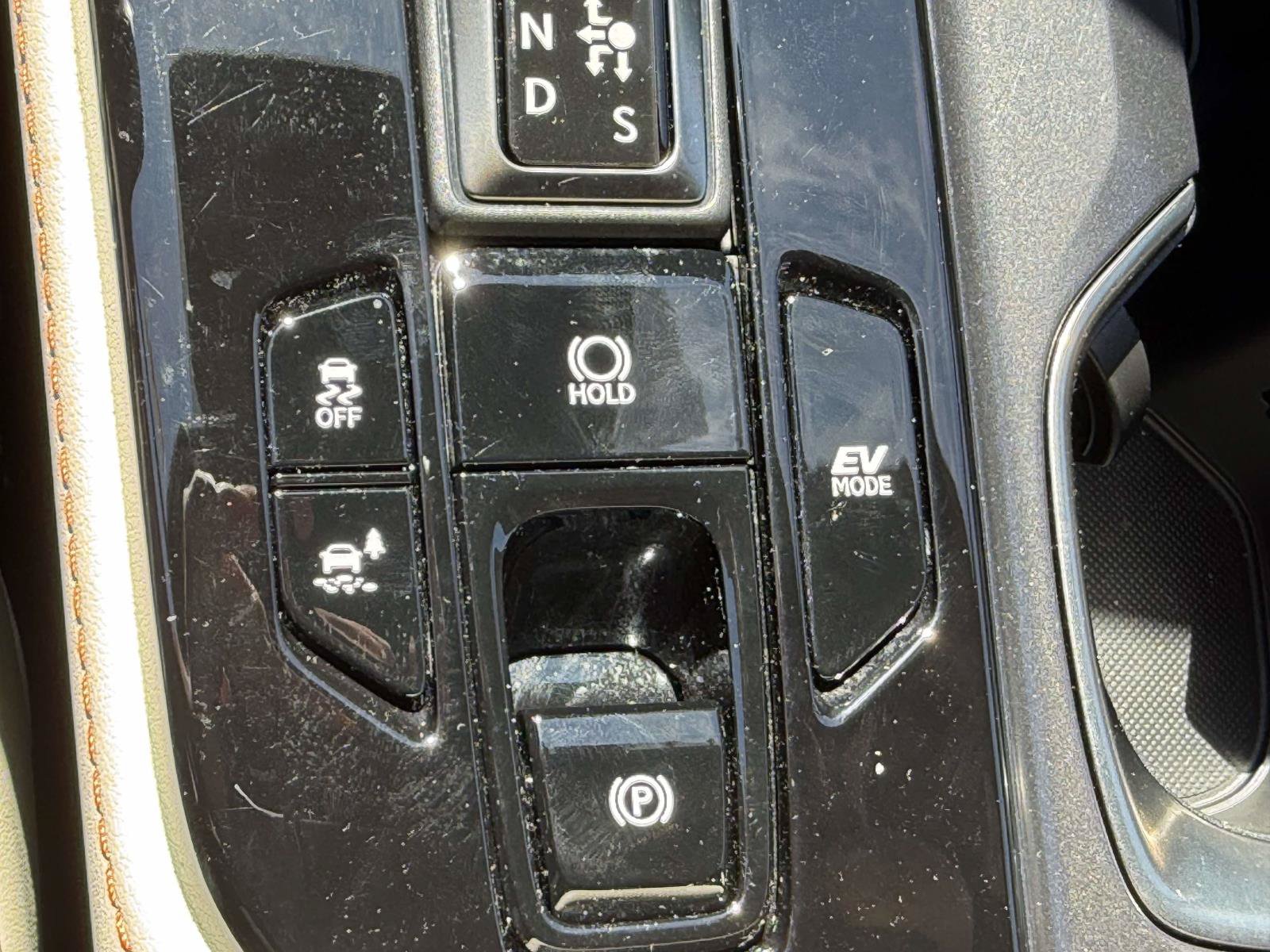 Used 2024 Lexus NX 350h AWD image 25