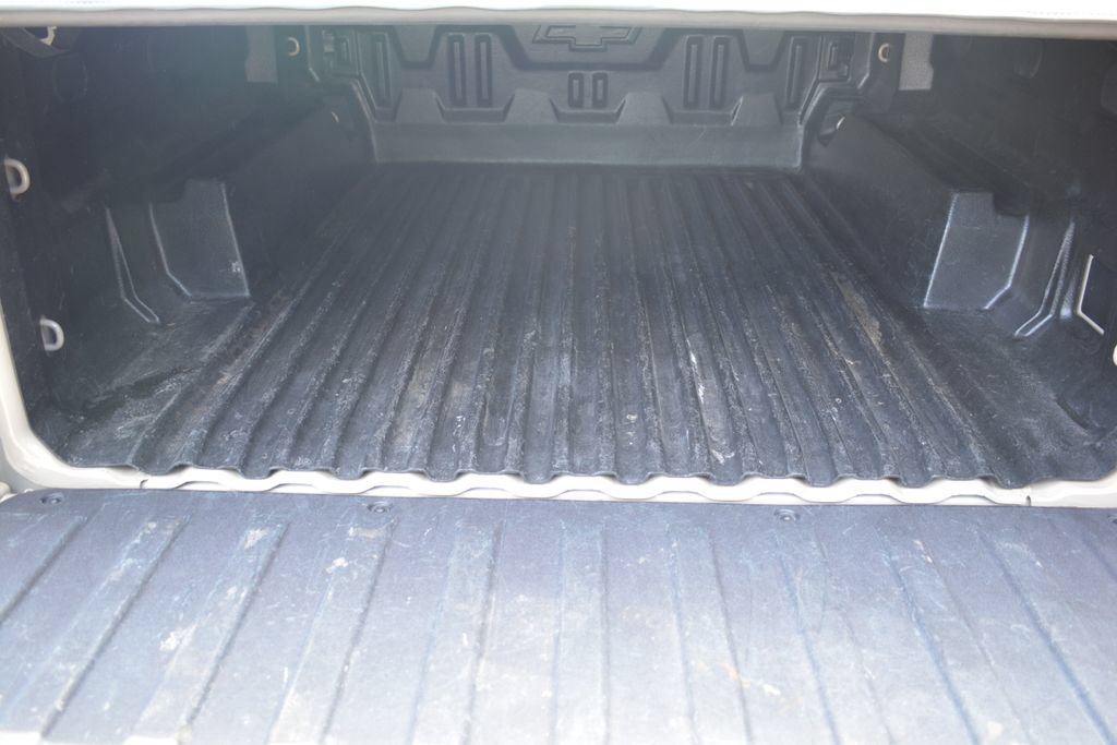 Used 2024 Chevrolet Colorado Trail Boss AWD/4WD image 21