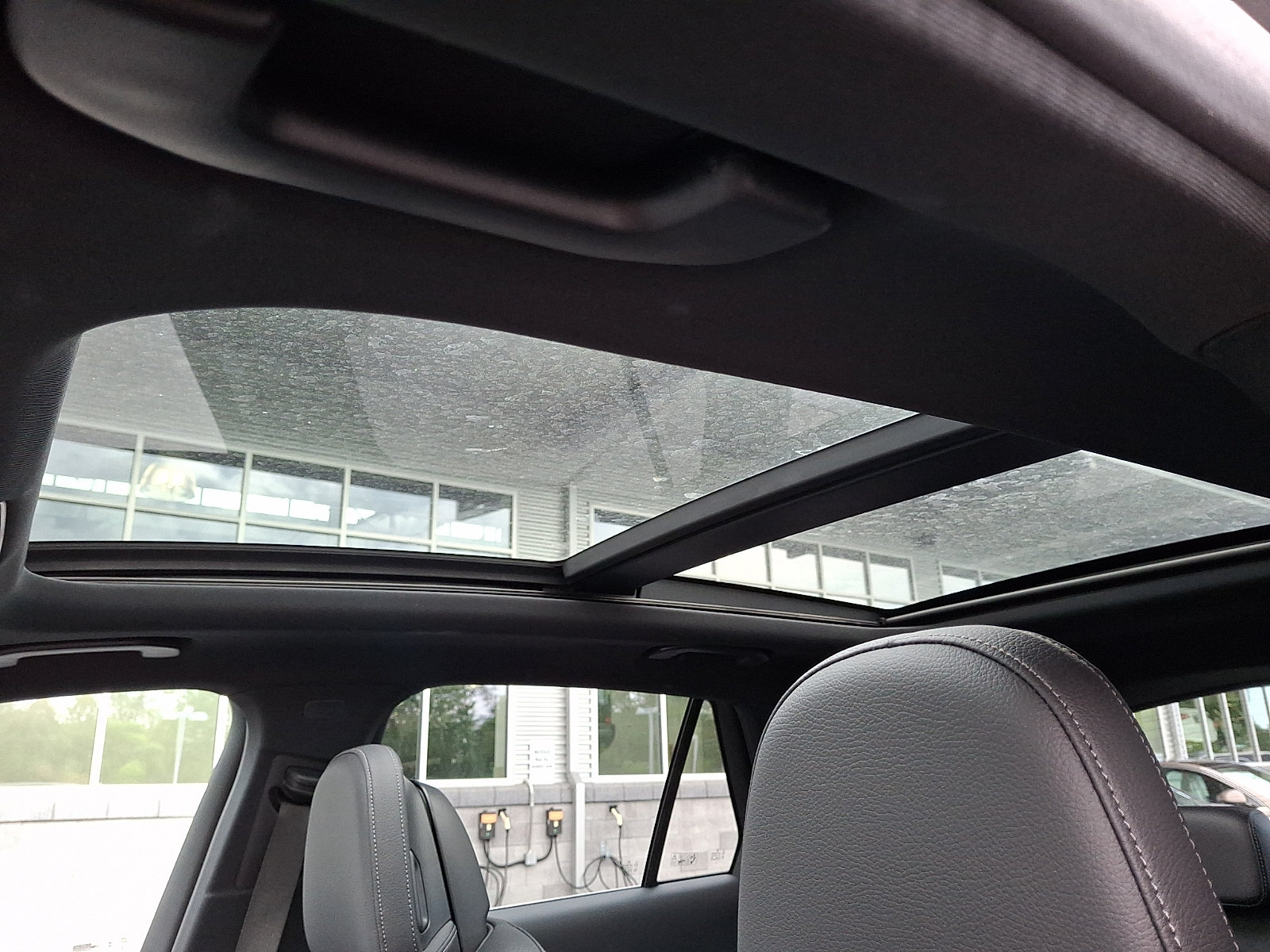 Certified 2025 Mercedes-Benz GLC 300 4MATIC image 14