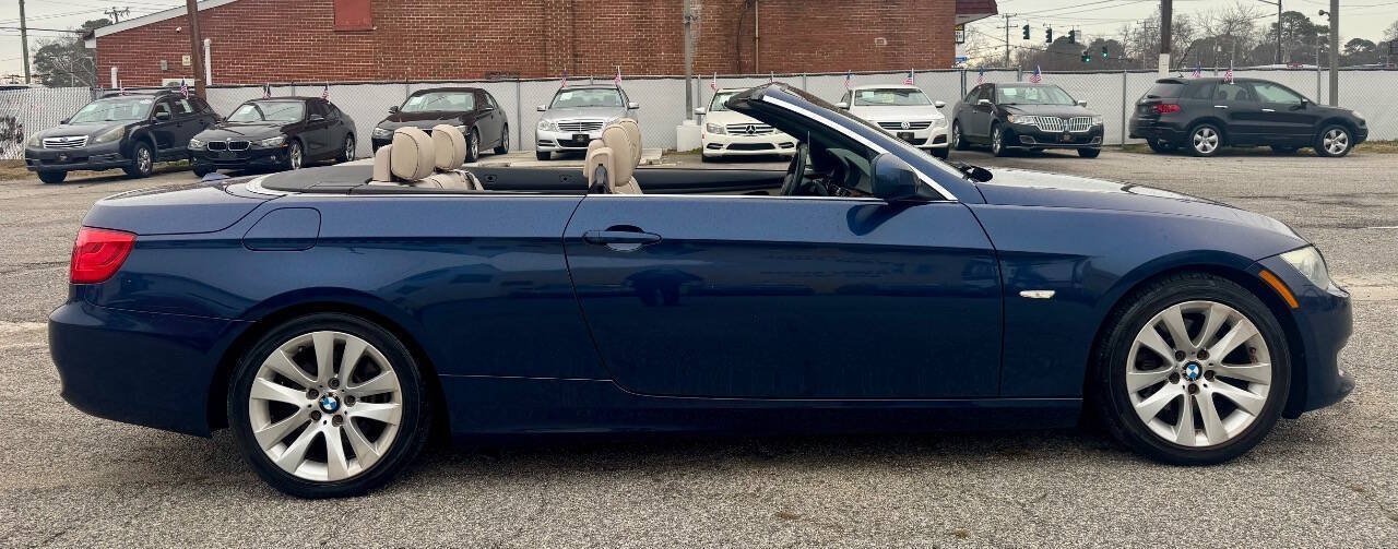 Used 2013 BMW 328i Convertible RWD image 14