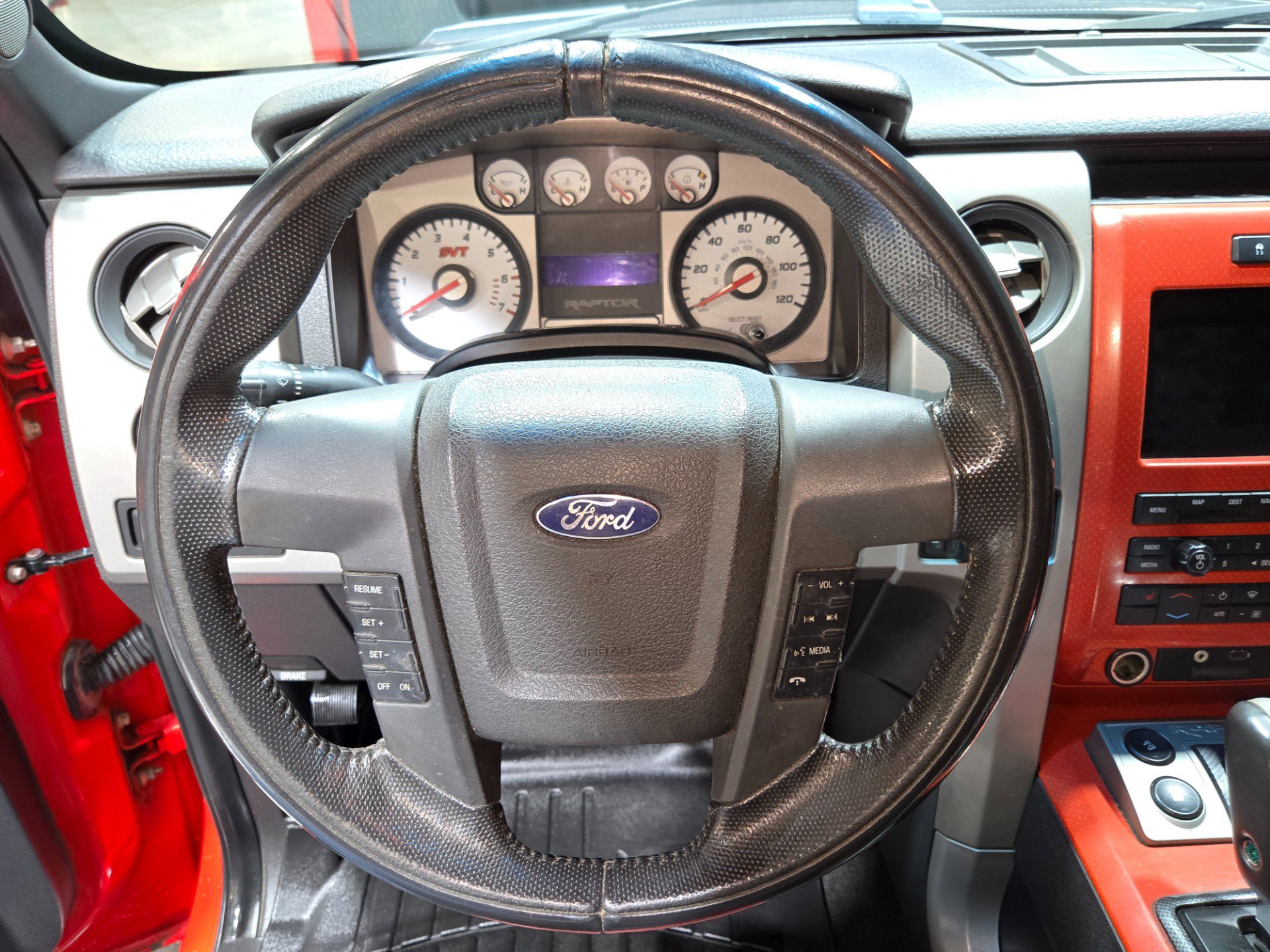 Used 2010 Ford F150 Raptor AWD/4WD image 92