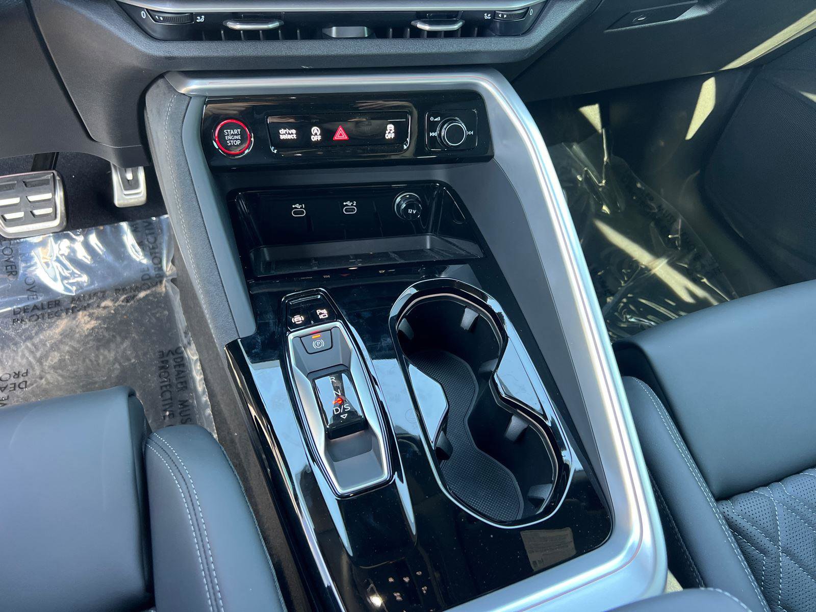 New 2025 Audi SQ5 Premium Plus AWD/4WD image 25