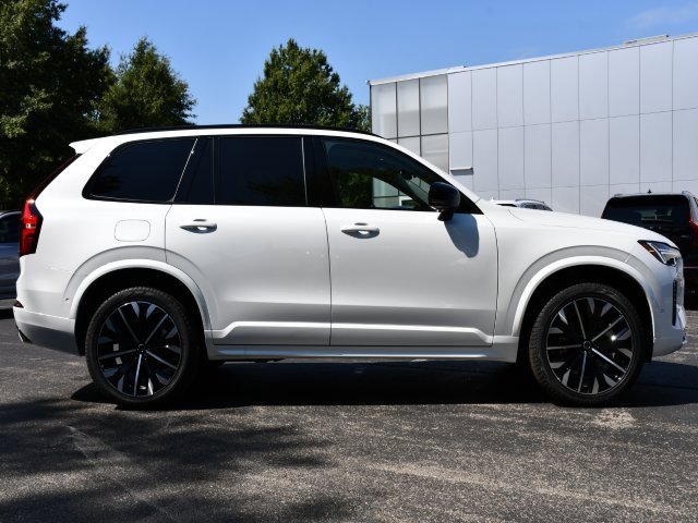 New 2026 Volvo XC90 B6 Ultra w/ Protection Package Premier image 8