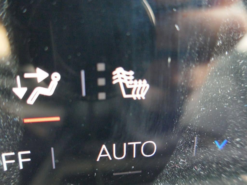 New 2026 GMC Acadia AT4 AWD/4WD image 24