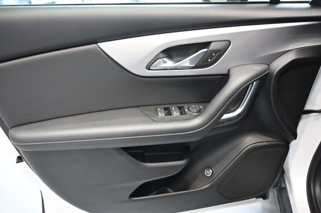 Used 2023 Chevrolet Blazer LT w/ Convenience Package image 26