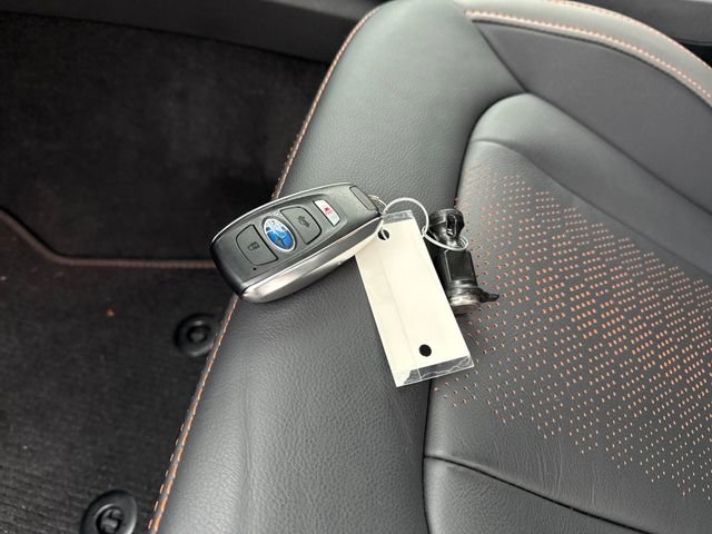 Certified 2025 Subaru Crosstrek 2.5i Limited w/ Crosstrek Mirror Package image 30