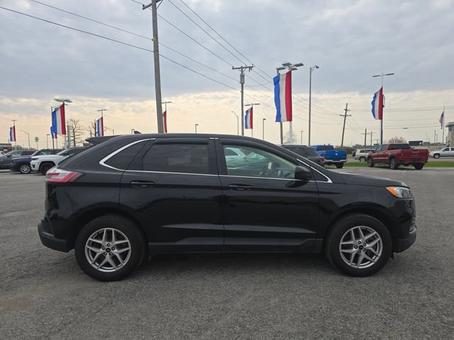 Used 2024 Ford Edge SEL w/ Convenience Package AWD/4WD image 4