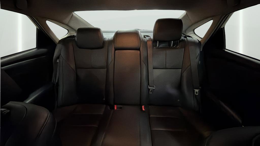 Used 2013 Toyota Avalon XLE Touring image 32