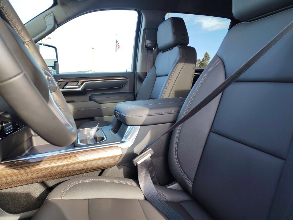 New 2026 Chevrolet Silverado 2500 LT w/ Z71 Chrome Sport Edition image 17