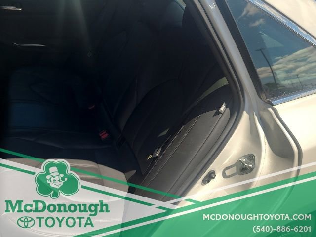 Used 2022 Toyota Avalon XLE FWD image 11
